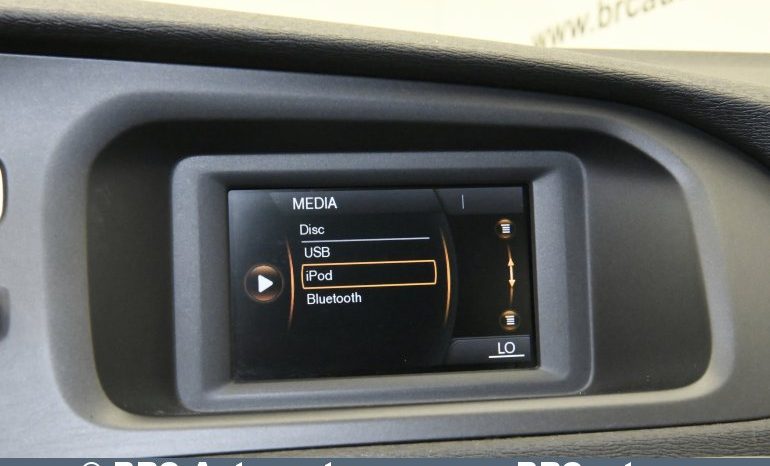 
								Volvo V40 D2 2012 full									