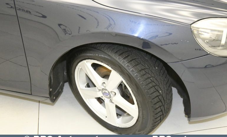 
								Volvo V40 D2 2012 full									