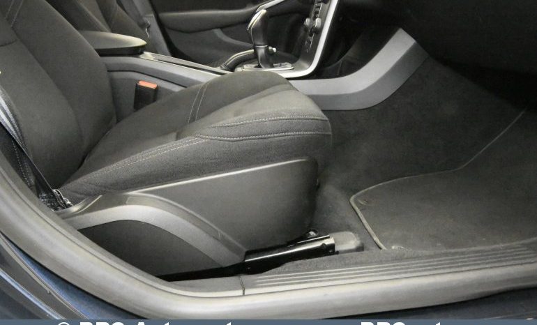 
								Volvo V40 D2 2012 full									