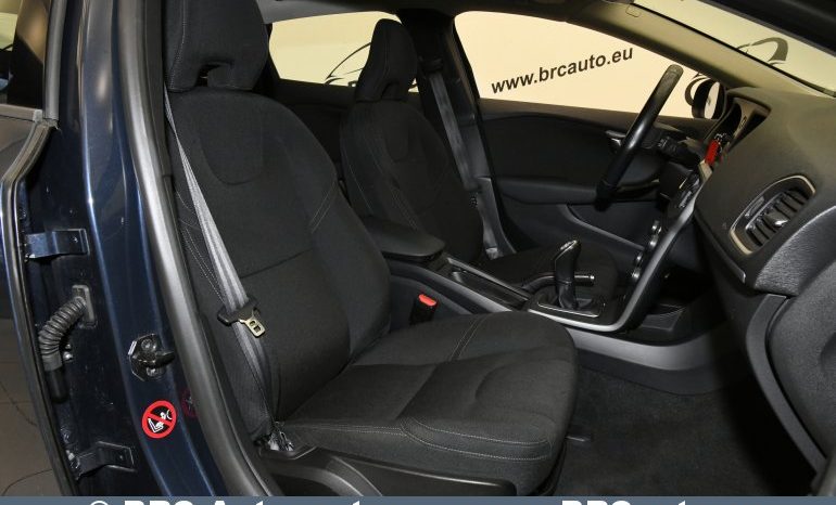 
								Volvo V40 D2 2012 full									
