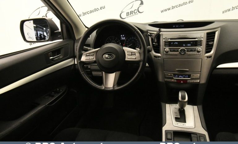 
								Subaru Outback 2.5 Symmetrical AWD Automatas 2011 full									