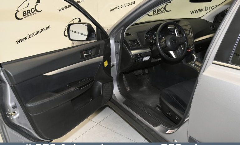 
								Subaru Outback 2.5 Symmetrical AWD Automatas 2011 full									