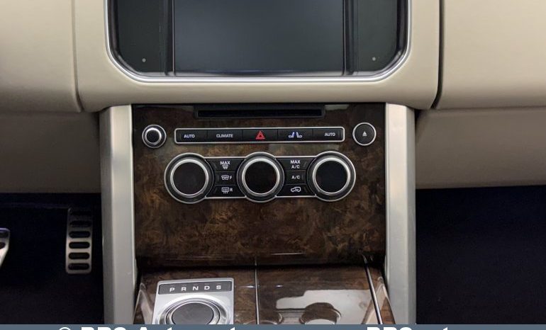 
								Land Rover Range Rover Vogue 3.0 TDV6 Automatas 2013 full									