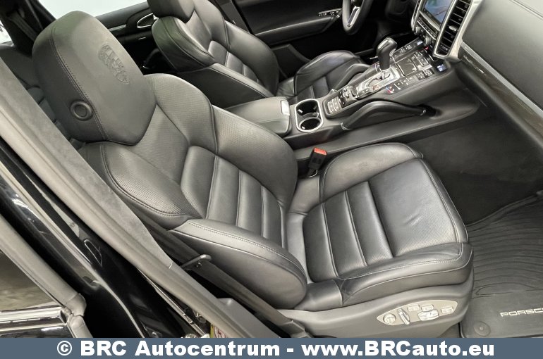 Porsche Cayenne 4.8 Turbo S Automatas 2015