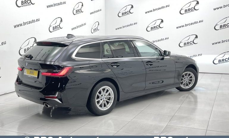 
								BMW 318 d Hybrid Automatas 2020 full									