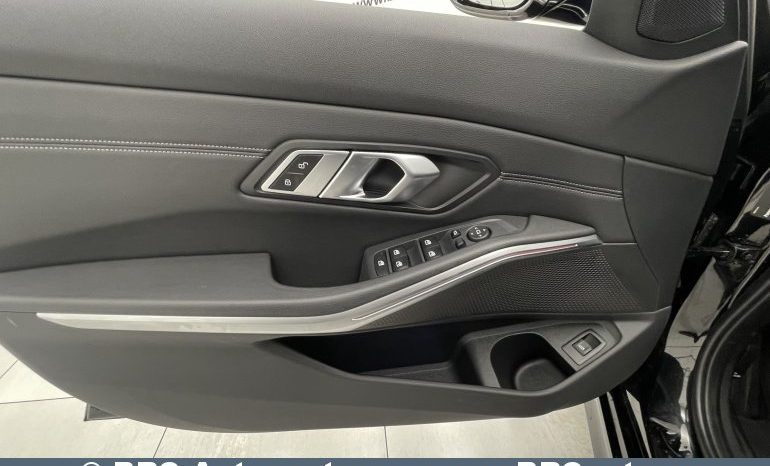 
								BMW 318 d Hybrid Automatas 2020 full									