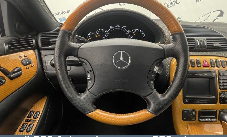 
								Mercedes-Benz CL 500 V8 Automatas 2002 full									