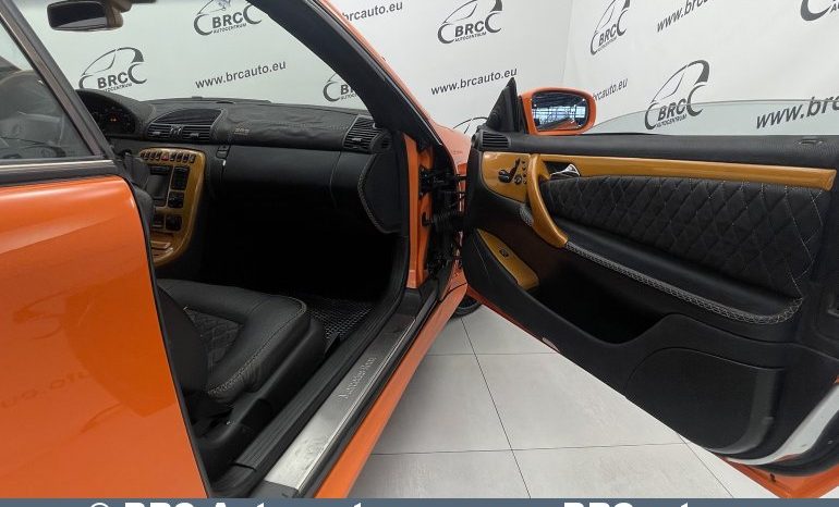 
								Mercedes-Benz CL 500 V8 Automatas 2002 full									