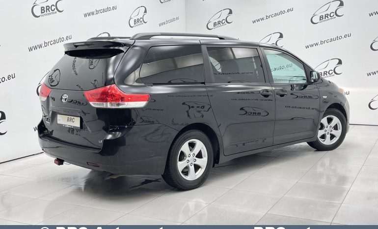 
								Toyota Sienna LE 3.5 Automatas 2014 full									
