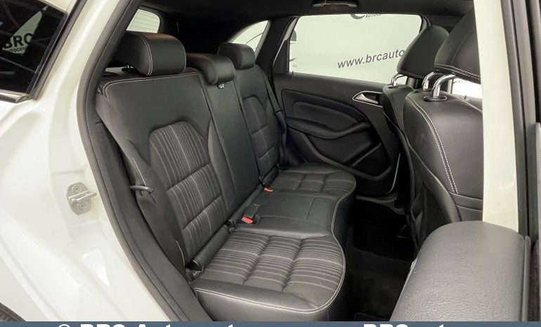 
								Mercedes-Benz B 180 Automatas 2012 full									