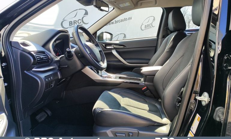 
								Mitsubishi Eclipse Cross 1.5 MIVEC CVT Automatas 2022 full									
