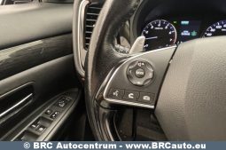 
										Mitsubishi Outlander 2.0 4WD CVT Automatas 2016 full									
