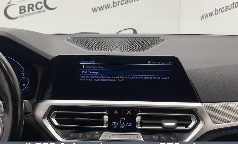 
								BMW 330 E Touring M-Sport Steptronic Plug-In Automatas 2022 full									