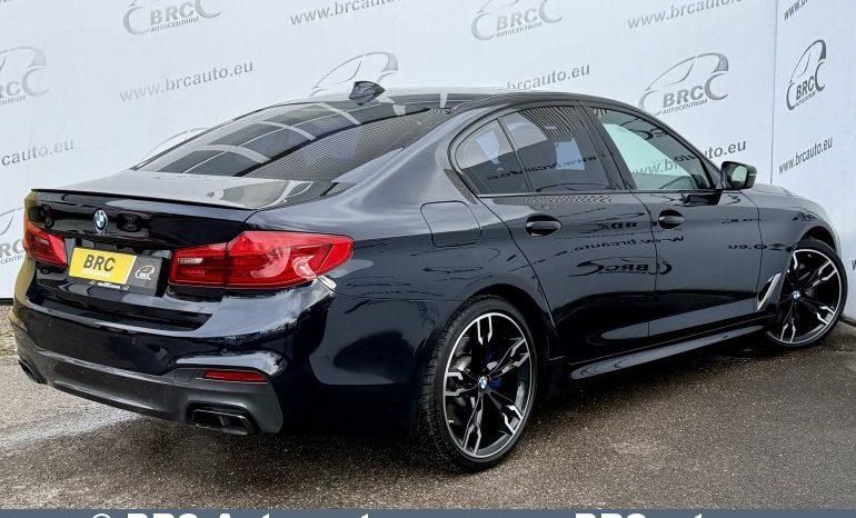 
								BMW M550 4.4 xDrive Automatas 2018 full									