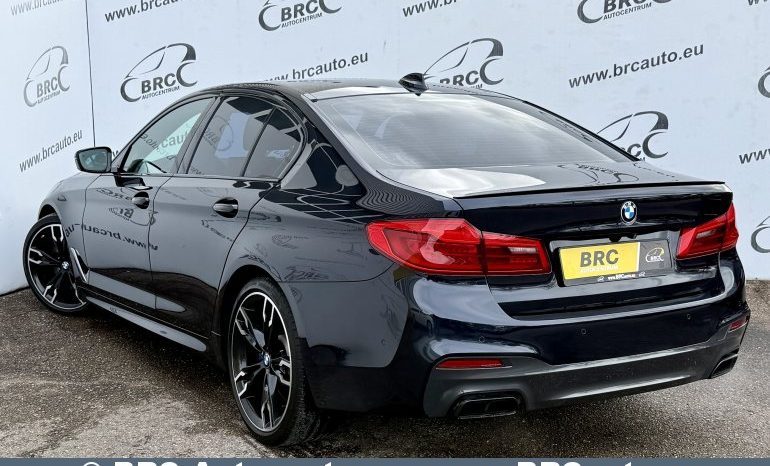 
								BMW M550 4.4 xDrive Automatas 2018 full									