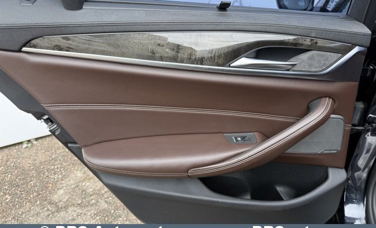 
								BMW M550 4.4 xDrive Automatas 2018 full									