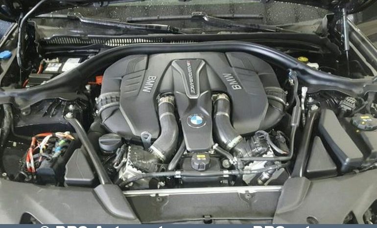 
								BMW M550 4.4 xDrive Automatas 2018 full									