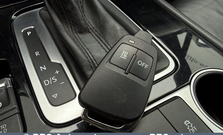 
								Volkswagen Touareg 3.0 V6 TDI 4Motion Automatas 2015 full									