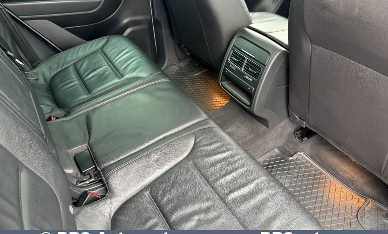 
								Volkswagen Touareg 3.0 V6 TDI 4Motion Automatas 2015 full									