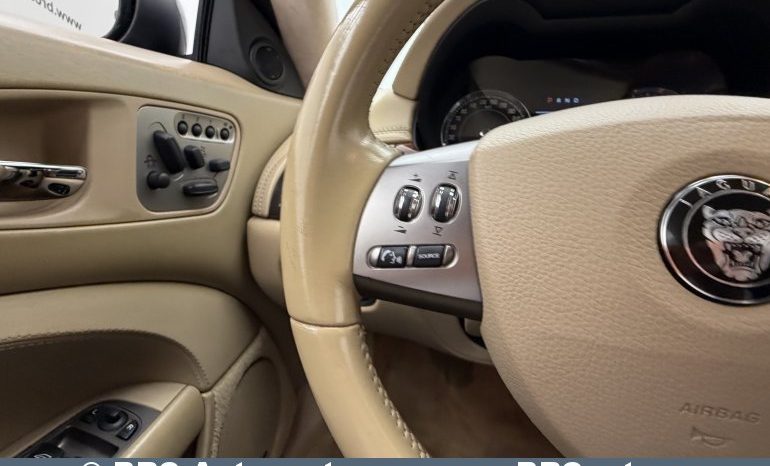 
								Jaguar XKR 4.2 V8 Supercharged Automatas 2007 full									