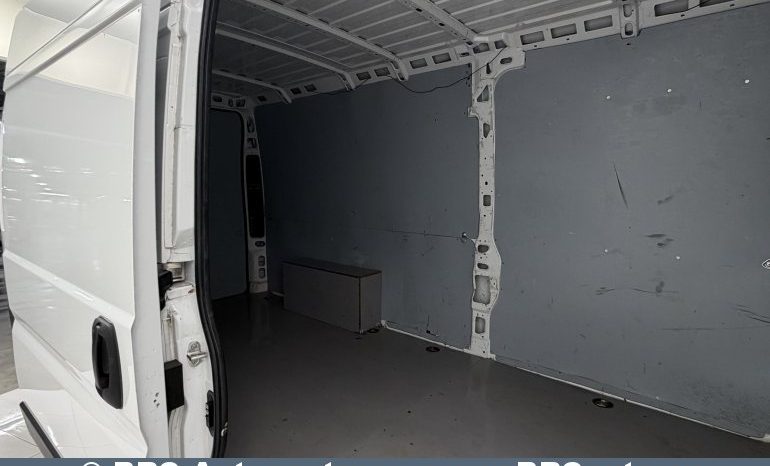 
								Fiat Ducato Maxi 2.2d Multijet3 2023 full									
