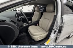 
										Toyota Avensis 2.2 D-CAT Wagon Automatas 2011 full									