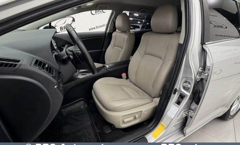 
								Toyota Avensis 2.2 D-CAT Wagon Automatas 2011 full									