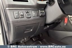 
										Toyota Avensis 2.2 D-CAT Wagon Automatas 2011 full									