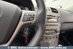 
										Toyota Avensis 2.2 D-CAT Wagon Automatas 2011 full									