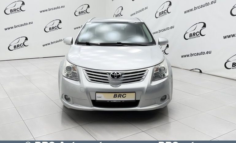 
								Toyota Avensis 2.2 D-CAT Wagon Automatas 2011 full									