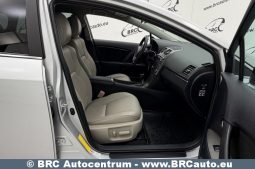 
										Toyota Avensis 2.2 D-CAT Wagon Automatas 2011 full									