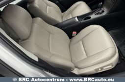 
										Toyota Avensis 2.2 D-CAT Wagon Automatas 2011 full									