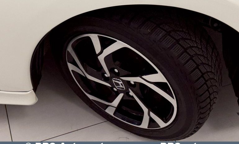 
								Honda CR-Z 1.5 Hybrid Automatas 2016 full									