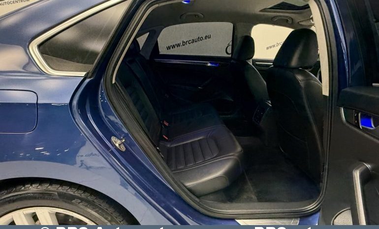
								Volkswagen Passat 1.8 TSI B/D SEL Automatas 2016 full									