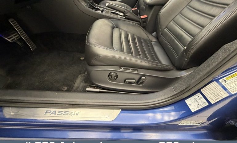 
								Volkswagen Passat 1.8 TSI B/D SEL Automatas 2016 full									