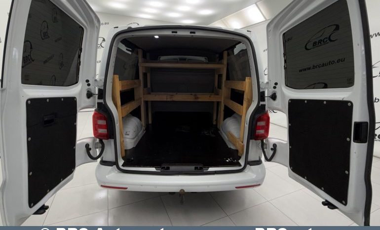 
								Volkswagen Transporter 2.0 TDI 4Motion Automatas 2019 full									