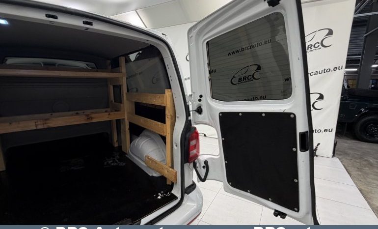 
								Volkswagen Transporter 2.0 TDI 4Motion Automatas 2019 full									