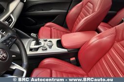 
										Alfa Romeo Stelvio Veloce Ti Q4 Automatas 2022 full									