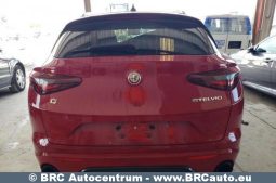 
										Alfa Romeo Stelvio Veloce Ti Q4 Automatas 2022 full									