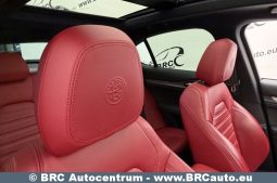 
										Alfa Romeo Stelvio Veloce Ti Q4 Automatas 2022 full									