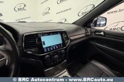 
										Jeep Grand Cherokee 5.7 Overland AWD Automatas 2019 full									