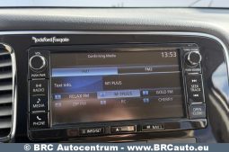 
										Mitsubishi Outlander 2.0 MIVEC 4WD Automatas 2017 full									