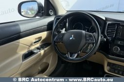Mitsubishi Outlander 2.0 MIVEC 4WD Automatas 2017