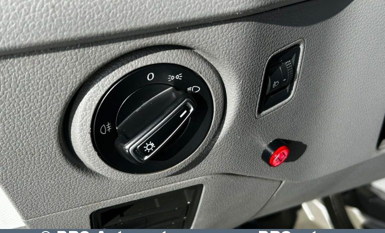 
								Volkswagen Crafter 2.0TDI Thermoking Lamberet Lift 2019 full									