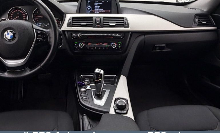 
								BMW 320 Gran Turismo i Automatas 2013 full									