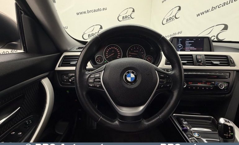 
								BMW 320 Gran Turismo i Automatas 2013 full									