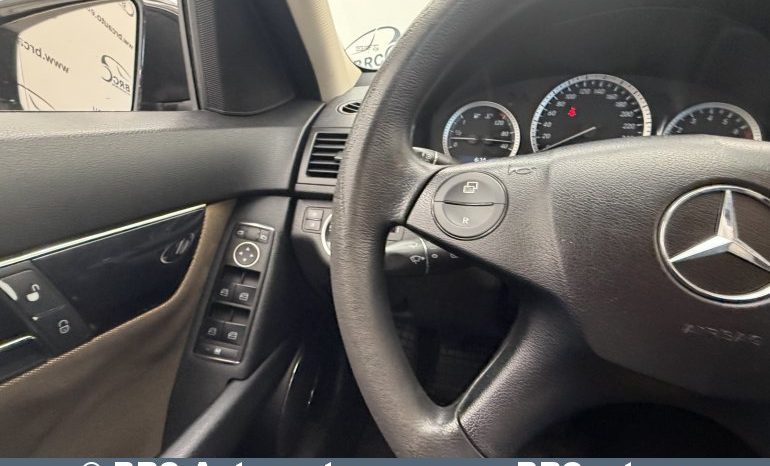 
								Mercedes-Benz C 180  2011 full									