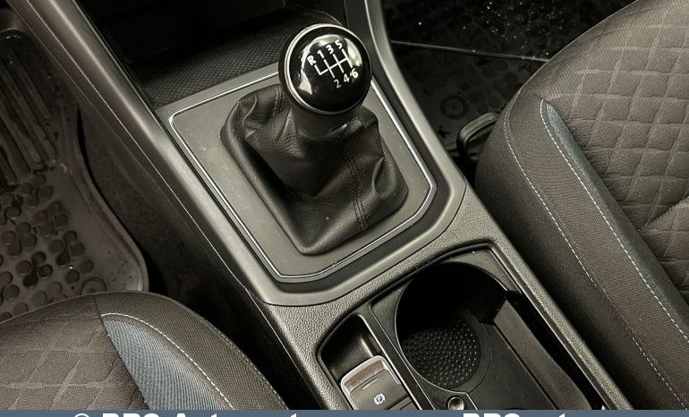 
								Volkswagen Touran 1.6 TDI 2019 full									