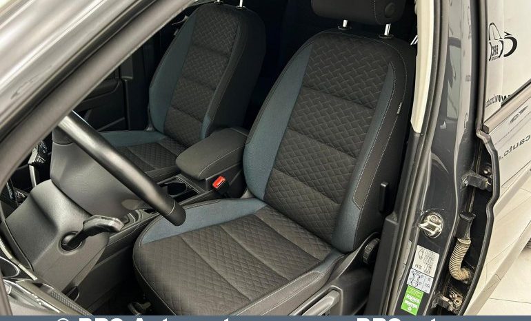 
								Volkswagen Touran 1.6 TDI 2019 full									