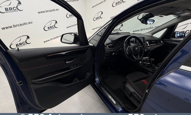 
								BMW 218 Active Tourer d 2015 full									